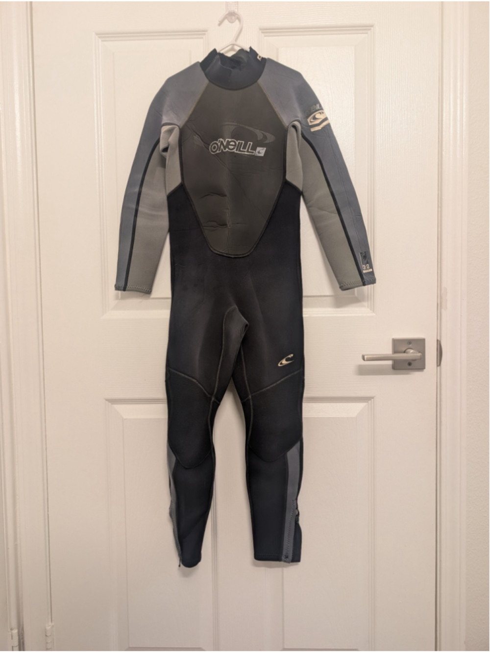 O'Neill Youth Reactor 3:2 Full Wetsuit Size 8 Kids Back Zip Neoprene Surf Diving